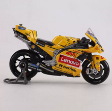 Load image into Gallery viewer, Maisto 1:18 2023 Motor GP #1 Motorcycle Bike Sports Model Diecast ABS New Collection