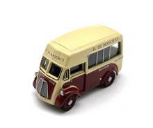 Load image into Gallery viewer, 1:76 Morirs J Ice Cream Van Classic Model Diecast Metal Car