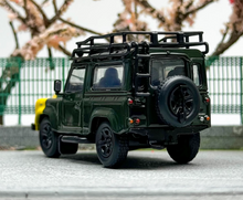 Load image into Gallery viewer, Master 1:64 Green Defender 90 ORV SUV Sports Model Diecast Metal Car New Collection