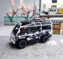 Load image into Gallery viewer, Master 1:64 Defender Camo SUV Van Camper Sport Model Diecast Metal Car New