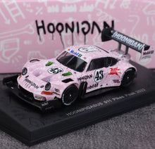 Load image into Gallery viewer, Spark 1:64 Pink Hoonipigasus 911 #43 Pikes Sports Model Diecast Metal Car New Collection