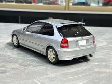 Load image into Gallery viewer, MH 1:18 Silver JDM Civic Type R EK9 Hatchback Engine Model Diecast Metal Car