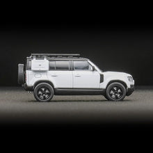 Load image into Gallery viewer, Enchery 1:64 White 2021 Defender 110 SUV Sports Model Diecast Metal Car New Collection