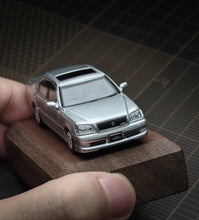 Load image into Gallery viewer, WHELART 1:64 Silver 2003 11th Crown Athlete Sedan Model Diecast Metal Car New Collection