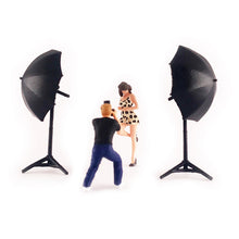Load image into Gallery viewer, 1:64 Painted Figure Mini Model Miniature Resin Diorama Shotting Director Model