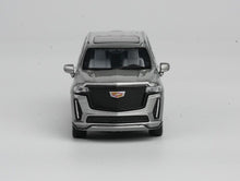 Load image into Gallery viewer, Masdi 1:64 Silver Escalade Full Size SUV Sports Model Diecast Metal Car New Collection
