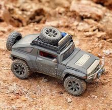 Load image into Gallery viewer, Maisto 1:24 2008 Dirt Riders HX Off Road SUV Model Toy Diecast Metal Car BN