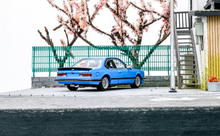 Load image into Gallery viewer, SW 1:64 Blue E24 635 CSI Couple Classic Sports Model Diecast Metal Car New