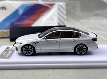 Load image into Gallery viewer, Howie 1:64 Silver M5 F90 Sedan Sports Model Diecast Metal Car New Collection