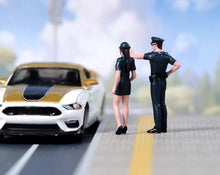 Load image into Gallery viewer, 1:64 Painted Figure Model Miniature Resin Diorama Sand Policeman Cop Officer Toy New Collection