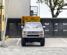 Load image into Gallery viewer, Masdi 1:64 Gray 1995 Hilux RN80 Cab Pickup Truck Model Diecast Metal Car New Collection