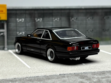 Load image into Gallery viewer, RM 1:64 Black 560 SEC AMG W126 Coupe Sports Model Diecast Metal Car New