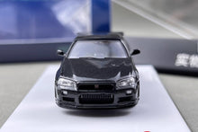 Load image into Gallery viewer, SH 1:64 Black Carbon Skyline GTR R34 Sports Model Diecast Metal Car New Collection