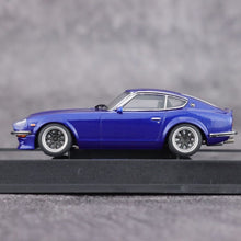 Load image into Gallery viewer, AUTOart 1:64 Blue FAIRLADY Z Hatchback Sports Model Car ABS New Collection