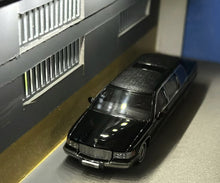 Load image into Gallery viewer, XG 1:64 Black Fleetwood Luxury Limousine Classic Model Diecast Metal Car New Collection