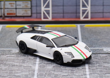 Load image into Gallery viewer, Maxwell 1:64 White LP670-4 SV Super Racing Sports Model Diecast Metal Car New