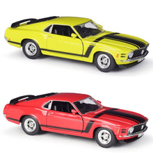 Load image into Gallery viewer, WELLY 1:24 1970 Mustang Boss 302 Muscle Racing Sports Model Diecast Metal Car