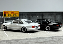 Load image into Gallery viewer, RM 1:64 560 SEC AMG W126 Coupe Sports Model Diecast Metal Car New
