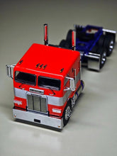 Load image into Gallery viewer, 1:64 596 HEC G1 Freightliner Container Truck Tractor Model Diecast Metal Car