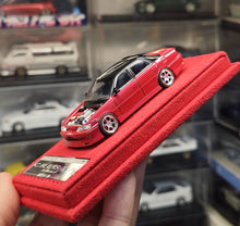 Load image into Gallery viewer, Mortal 1:64 Red JDM CRESTA Sedan Sports Model Diecast Metal Car New Collection