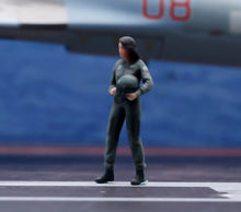 Load image into Gallery viewer, 1:64 Painted Figure Model Miniature Resin Diorama Toy Sand Woman Pilot Captain