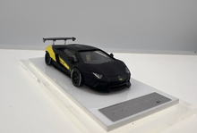 Load image into Gallery viewer, Onemodel 1:64 Black LP700 Aventador LB Sports Model Diecast Resin Car New Collection