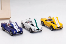 Load image into Gallery viewer, FW 1:64 Shelby 427 COBRA SC Convertible Sports Model Diecast Metal Car New Collection