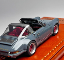 Load image into Gallery viewer, MU 1:64 Singer 911 964 Targa Convertible Sports Model Diecast Resin Car New