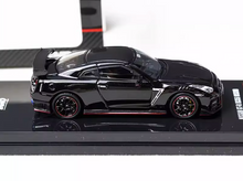 Load image into Gallery viewer, Inno 1:64 Black Carbon GTR R35 Nismo Sports Model Diecast Metal Car New Collection