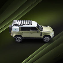 Load image into Gallery viewer, Enchery 1:64 Green 2021 Defender 100 SUV Sports Model Diecast Metal Car New Collection