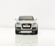 Load image into Gallery viewer, Masdi 1:64 2008 Silver Q7 FSI Quattro SUV Sports Model Diecast Metal Car New Collection