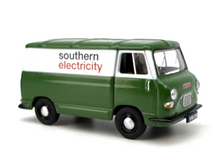 Load image into Gallery viewer, 1:76 Green Austin J4 Delivery Van Southern Electric Model Diecast Metal Car