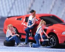 Load image into Gallery viewer, 1:64 Painted Figure Model Miniature Resin Diorama Woman Car Repair Worker Beauty