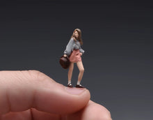 Load image into Gallery viewer, 1:64 Painted Figure Model Miniature Resin Diorama Toy Sand Trendy Walking Girl
