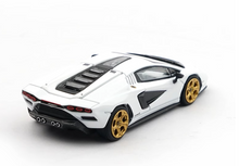 Load image into Gallery viewer, Poprace 1:64 White LPi800-4 Countach Racing Sports Model Diecast Metal Car New Collection