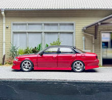 Load image into Gallery viewer, Mortal 1:64 Red JDM CRESTA Sedan Sports Model Diecast Metal Car New Collection