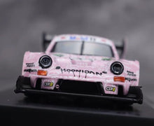 Load image into Gallery viewer, Spark 1:64 Pink Hoonipigasus 911 #43 Pikes Sports Model Diecast Metal Car New Collection