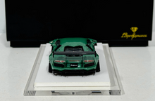Load image into Gallery viewer, Onemodel 1:64 Green LP700 Aventador LB Sports Model Diecast Resin Car New Collection