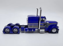 Load image into Gallery viewer, 1:64 596 Blue Peterbilt W983 379 Truck Tractor Model Diecast Metal Car New Collection
