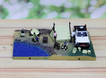 Load image into Gallery viewer, BM 1:64 1980 Hilux N60 N70 Diorama Accessory Figure Model Diecast Metal Car
