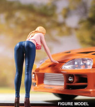 Load image into Gallery viewer, 1:64 Painted Figure Model Miniature Resin Diorama Sand Sexy Car Washer Beauty