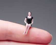 Load image into Gallery viewer, 1:64 Painted Figure Model Miniature Resin Diorama Sand Dress Lady Sitting Black