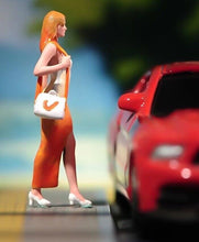 Load image into Gallery viewer, 1:64 Painted Figure Model Miniature Resin Diorama Sand Sexy Wallking Lady Girl New Collection