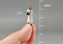 Load image into Gallery viewer, 1:64 Painted Figure Model Miniature Resin Diorama Toy Sand White Dress Lady Bag