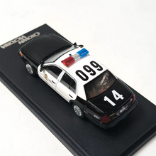 Load image into Gallery viewer, GOC 1:64 HEC LAPD Crown Victoria CV Police 099 Model Diecast Metal Car New Collection