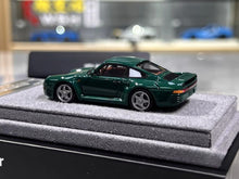 Load image into Gallery viewer, DPM 1:64 Green 959 Classic Racing Sports Model Diecast Resin Car New Collection