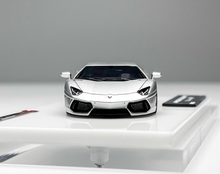 Load image into Gallery viewer, Tardis 1:64 Silver Aventador LP700-4 Sports Model Diecast Resin Car New Collection