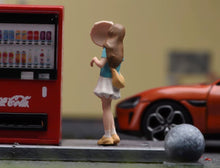 Load image into Gallery viewer, 1:64 Painted Figure Model Miniature Resin Diorama Toy Sand Pretty Girl With Hat