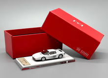 Load image into Gallery viewer, DMH 1:64 White 1984 Testarossa Sports Classic Model Diecast Resin Car New Collection