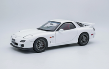 Load image into Gallery viewer, Polar Master 1:18 White RX7 FD Spirit R Engine Sport Model Diecast Metal Car